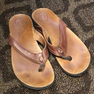 Olukai sandals